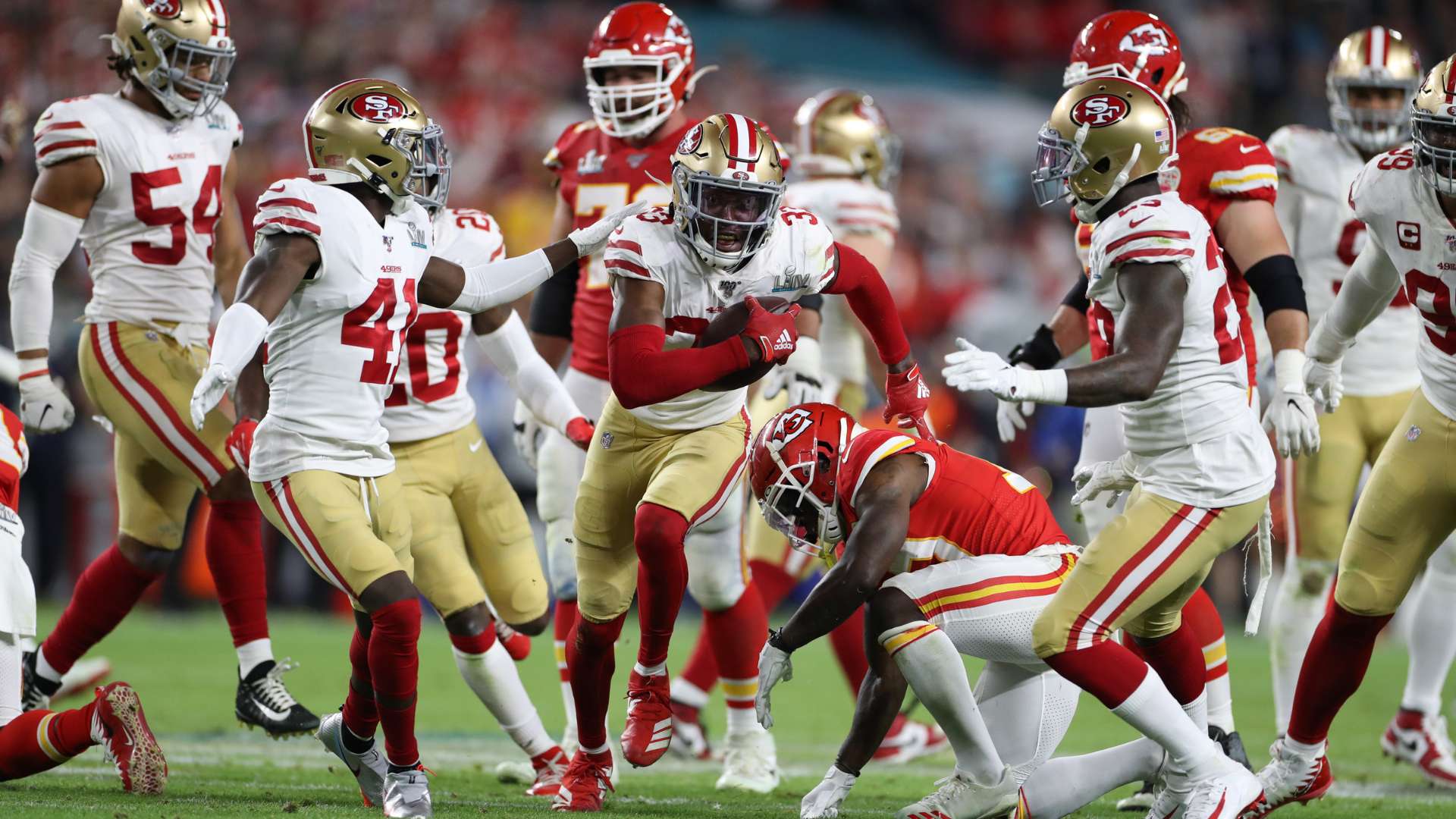 出的球员 出的球员